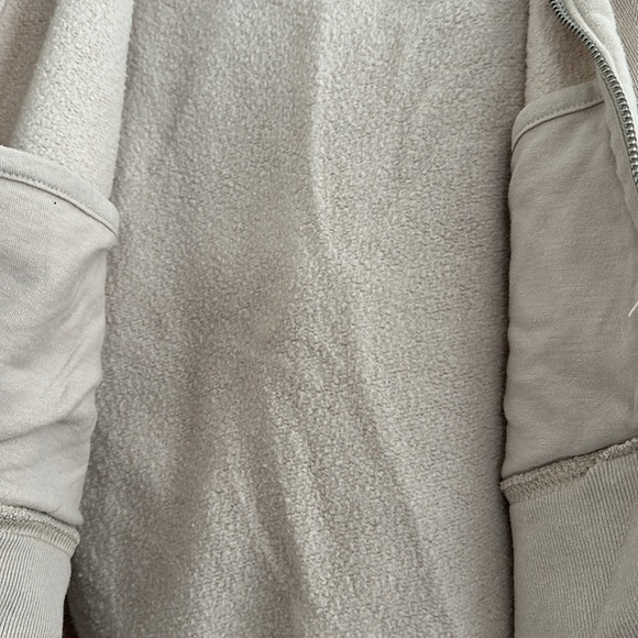 Abercrombie cropped hoodie - Picture 3 of 4